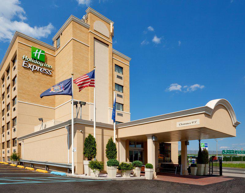 Holiday Inn Express Laguardia Airport, An Ihg Hotel Nowy Jork Zewnętrze zdjęcie