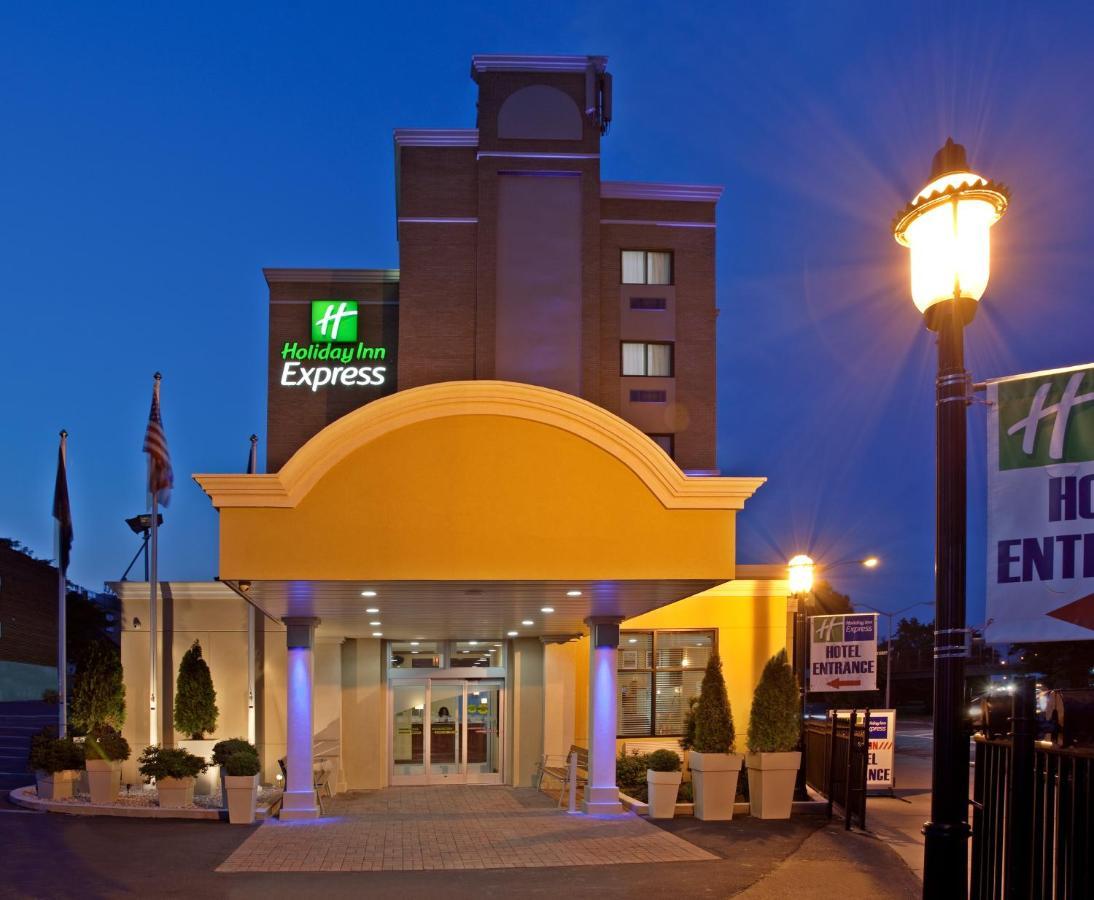 Holiday Inn Express Laguardia Airport, An Ihg Hotel Nowy Jork Zewnętrze zdjęcie